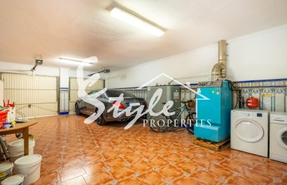 Resale - Villa - Torrevieja - El Chaparal