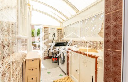 Resale - Villa - Torrevieja - Los Balcones - Los Altos del Edén