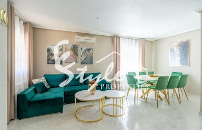 Resale - Villa - Torrevieja - Los Balcones - Los Altos del Edén