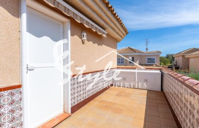 Resale - Villa - Torrevieja - Los Balcones - Los Altos del Edén