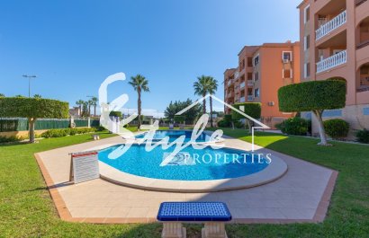 Resale - Apartment - Orihuela Costa  - Villamartin
