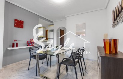 Resale - Apartment - Orihuela Costa  - Villamartin