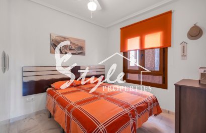 Resale - Apartment - Orihuela Costa  - Villamartin