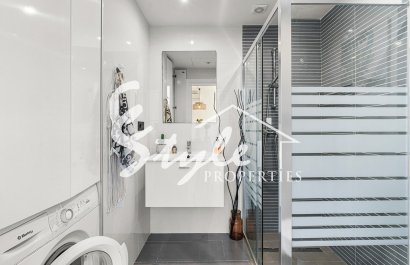 Resale - Apartment - Orihuela Costa  - La Zenia