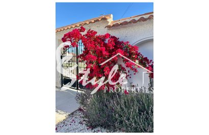 Resale - Villa - Torrevieja - San luis