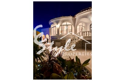 Resale - Villa - Torrevieja - San luis