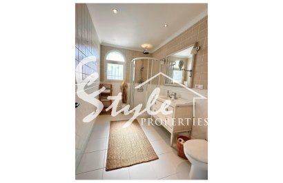 Resale - Villa - Torrevieja - San luis