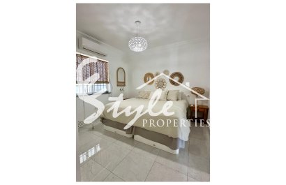 Resale - Villa - Torrevieja - San luis