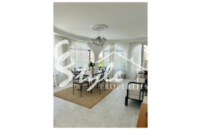 Resale - Villa - Torrevieja - San luis