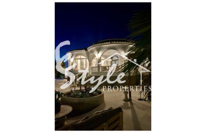 Resale - Villa - Torrevieja - San luis