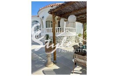 Resale - Villa - Torrevieja - San luis
