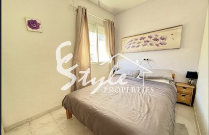 Resale - 2. Townhouse - Punta Prima