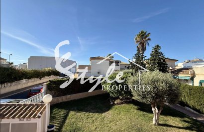 Resale - 2. Townhouse - Punta Prima