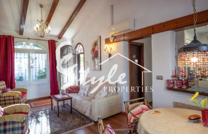 Reventa - Semi - Detached Villa - Villamartin - Fortuna