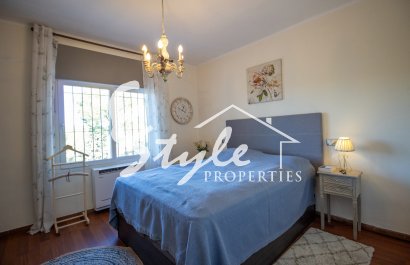 Reventa - Semi - Detached Villa - Villamartin - Fortuna