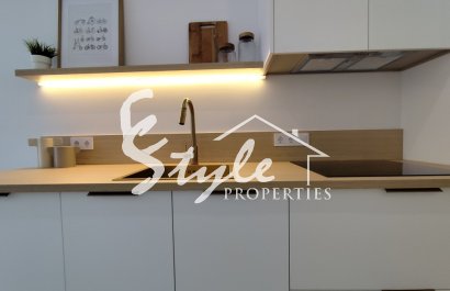 Resale - Apartamento - Torrevieja - La Siesta