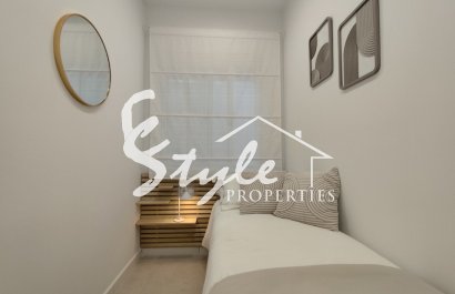 Resale - Apartamento - Torrevieja - La Siesta