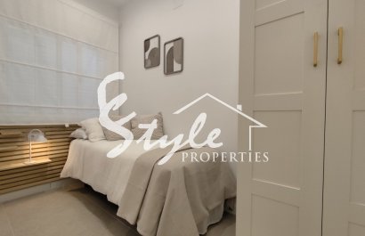 Resale - Apartamento - Torrevieja - La Siesta