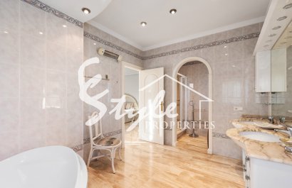 Reventa - Villa - Ciudad Quesada - Doña pepa