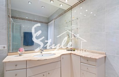 Reventa - Villa - Ciudad Quesada - Doña pepa