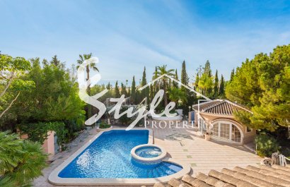 Reventa - Villa - Ciudad Quesada - Doña pepa