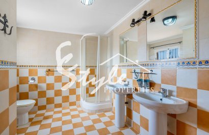 Reventa - Villa - Orihuela Costa  - Playa Flamenca