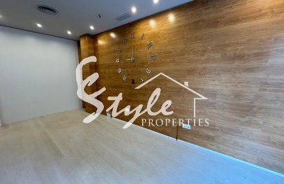 Reventa - Commercial premises / Commercial unit / Retail space - Guardamar del Segura - Guardamar del Seguras*