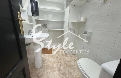 Reventa - Commercial premises / Commercial unit / Retail space - Guardamar del Segura - Guardamar del Seguras*