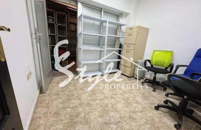 Reventa - Commercial premises / Commercial unit / Retail space - Guardamar del Segura - Guardamar del Seguras*