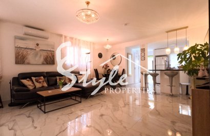 Reventa - Terraced house / Townhouse - Torrevieja  - El Acequión - Los Náufragos