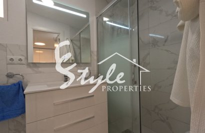 Reventa - Terraced house / Townhouse - Torrevieja  - El Acequión - Los Náufragos