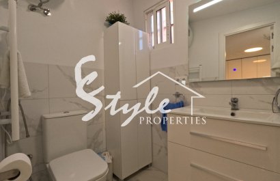 Reventa - Terraced house / Townhouse - Torrevieja  - El Acequión - Los Náufragos