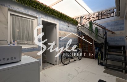 Reventa - Terraced house / Townhouse - Torrevieja  - El Acequión - Los Náufragos