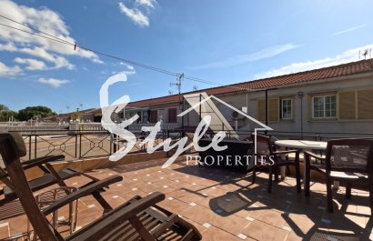 Reventa - Terraced house / Townhouse - Torrevieja  - El Acequión - Los Náufragos