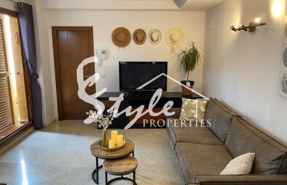 Reventa - Apartamento - Punta Prima - La Entrada