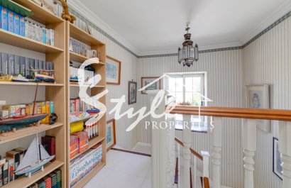 Reventa - Villa - Orihuela Costa  - ARCIPRESTE DE HITA-CMOR