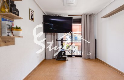 Reventa - Apartamento - Torrevieja  - Calle Finlandia