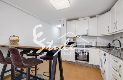 Reventa - Apartamento - Torrevieja  - Calle Finlandia