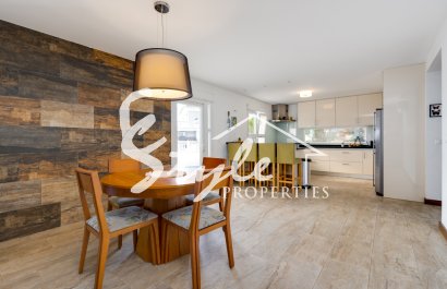 Reventa - Villa - Ciudad Quesada - avenida de las Naciones