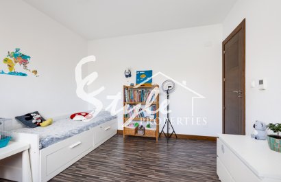 Reventa - Villa - Ciudad Quesada - avenida de las Naciones