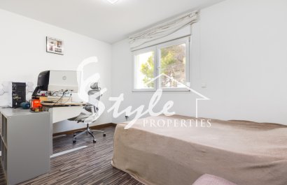 Reventa - Villa - Ciudad Quesada - avenida de las Naciones