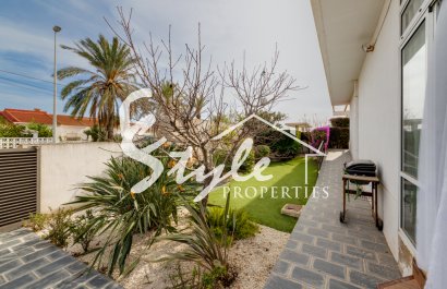 Reventa - Townhouse - Mil Palmeras - av. Suecia