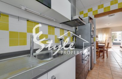 Reventa - Townhouse - Mil Palmeras - av. Suecia