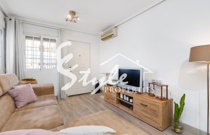 Reventa - Apartamento - Torrevieja  - calle VICTOR GARCIA VILLALGORDO