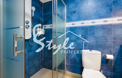 Reventa - Apartamento - Torrevieja  - calle VICTOR GARCIA VILLALGORDO