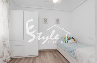 Reventa - Apartamento - Torrevieja  - calle VICTOR GARCIA VILLALGORDO