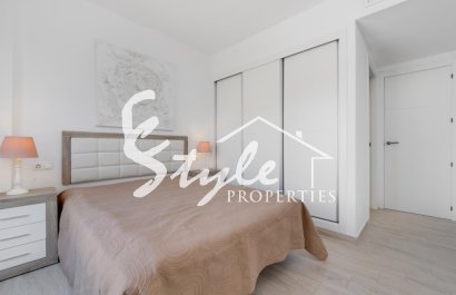 Reventa - Apartamento - Torrevieja  - calle Puerto Romano