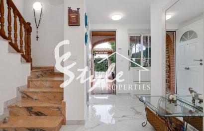 Вторичное жилье - Adosado - Torrevieja - Торревьеха