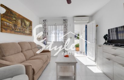 For Sale: Sunny Ground Floor Bungalow Apartment in La Florida, Orihuela Costa, Costa Blanca. ID BH 2742