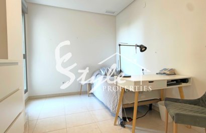 Reventa - Apartamento - Orihuela Costa  - Los Dolses